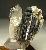 "WOLFRAMITE & QUARTZ"