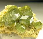 "ANDRADITE var DEMANTOID"