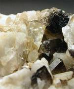 "BERYL & BLACK QUARTZ"