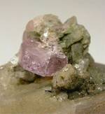 "FLUORAPATITE & ADULARIA"